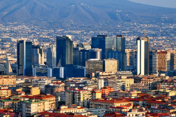 Expanding your team in Italy: understanding work visas and immigration compliance