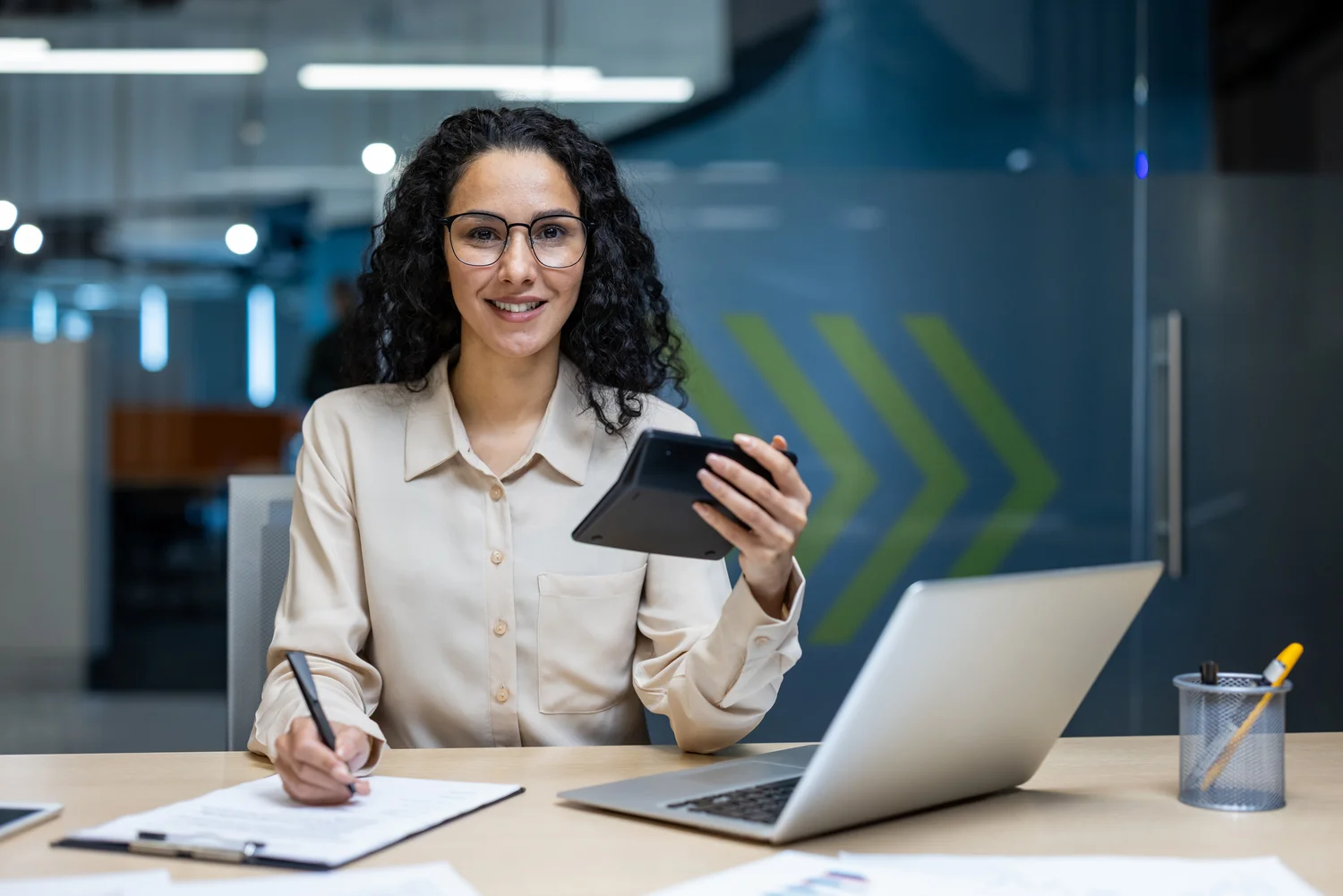 Understanding payroll taxes and employer contributions in Italy